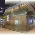[รีวิว] UV Printing Glass AIS Emsphere: เพิ่มเอกลักษณ์ให้ Retail Shop